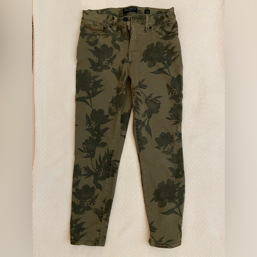 Lucky Brand  Size 829